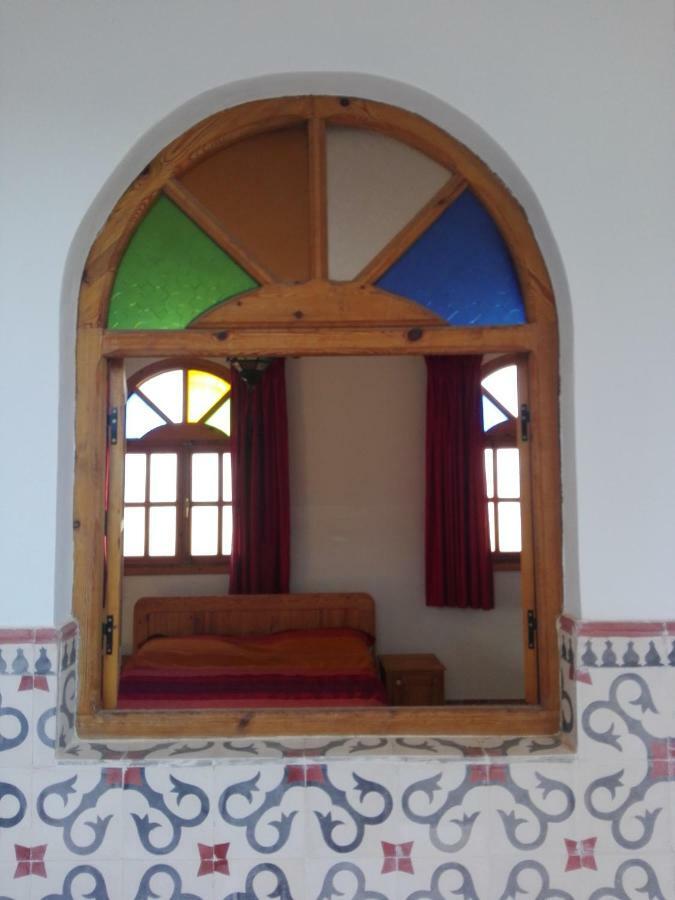 Riad Kebdana Ifoutatsene المظهر الخارجي الصورة